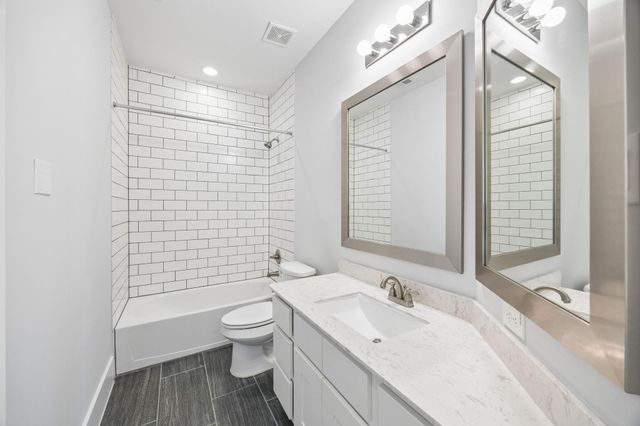8558 Ridgepoint Drive, Houston, TX 77055