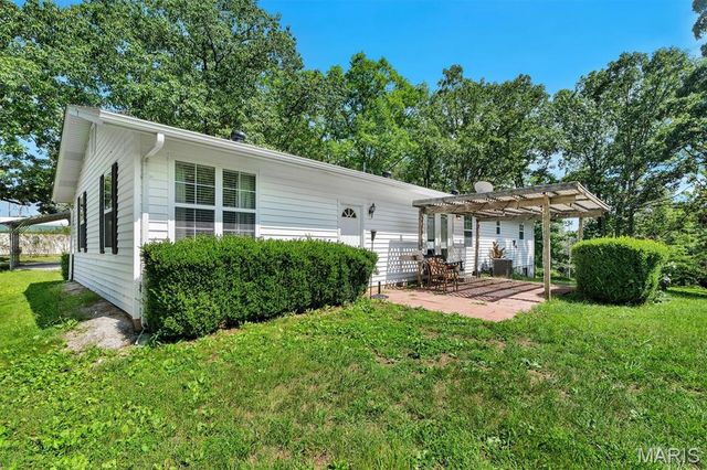 221 Katherine Lane, St Clair, MO 63077