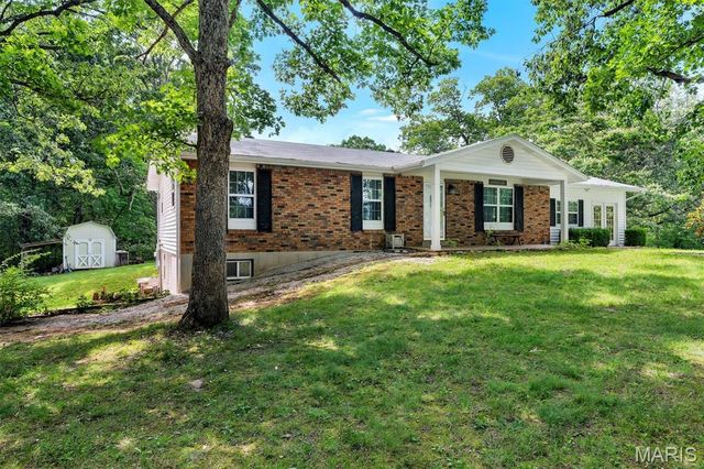 221 Katherine Lane, St Clair, MO 63077