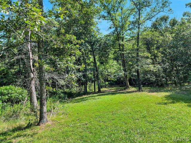 221 Katherine Lane, St Clair, MO 63077