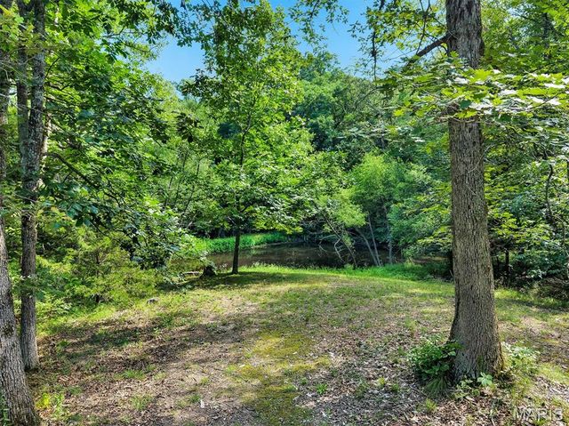 221 Katherine Lane, St Clair, MO 63077