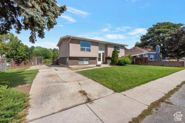 240 W 300 N, Lehi, UT 84043