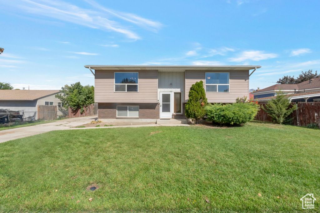 240 W 300 N, Lehi, UT 84043