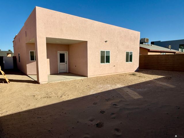 1590 N 9 Ave, San Luis, AZ 85349