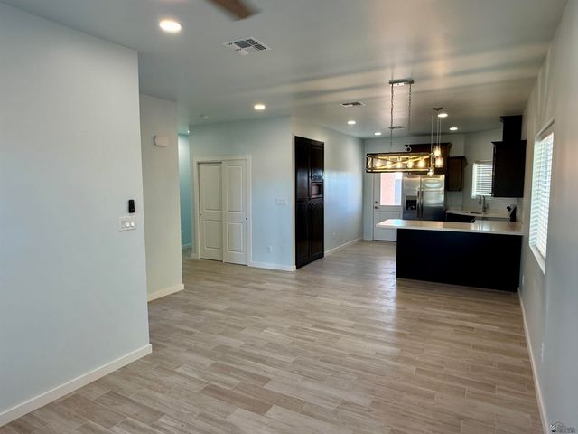 1590 N 9 Ave, San Luis, AZ 85349