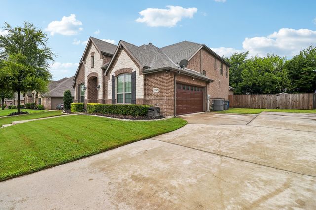 217 Wisteria Way, Red Oak, TX 75154