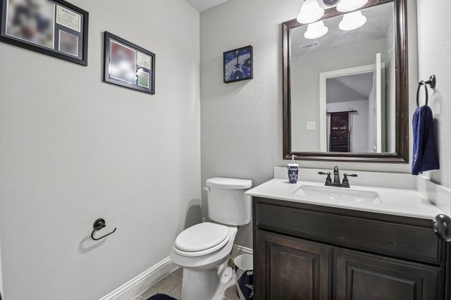 217 Wisteria Way, Red Oak, TX 75154