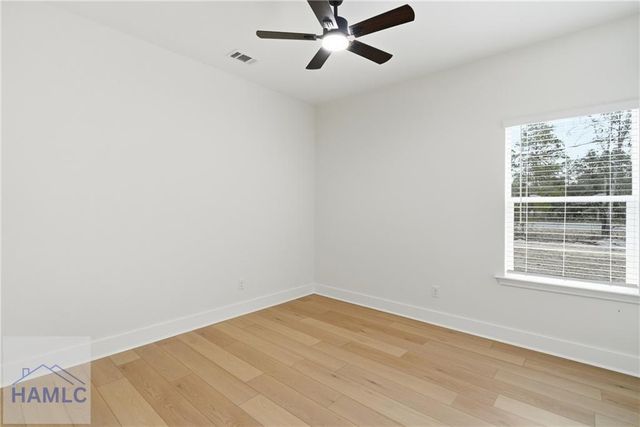110 Purser Drive, Jesup, GA 31545