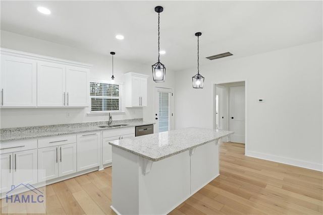 110 Purser Drive, Jesup, GA 31545
