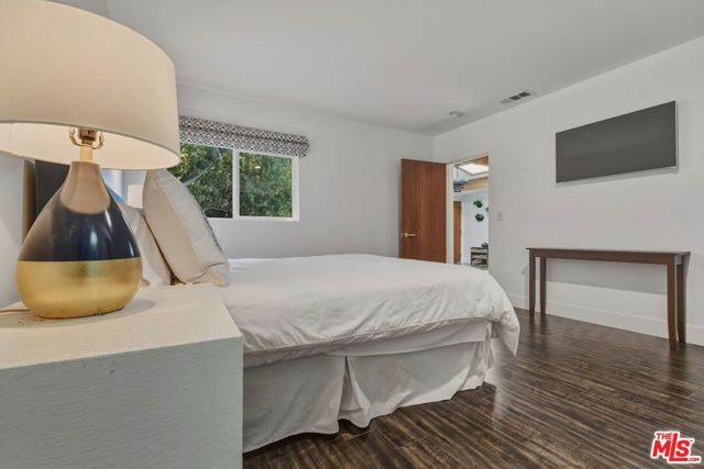 4445 Vantage Avenue, Los Angeles, CA 91604