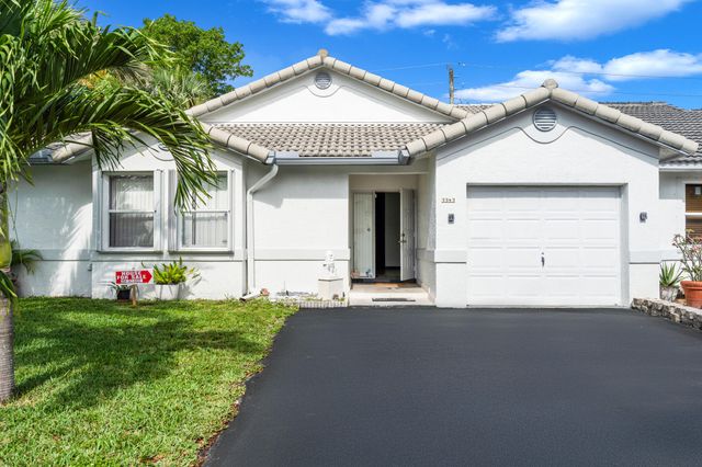3343 NW 79th Way, Davie, FL 33024