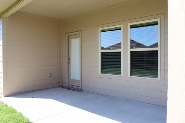 1436 Briar Hill Road, Denton, TX 76207