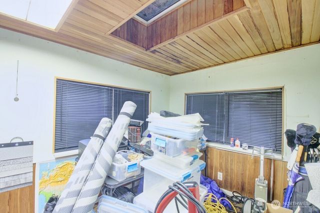 232 Schinn Canyon Drive, Deming, WA 98244