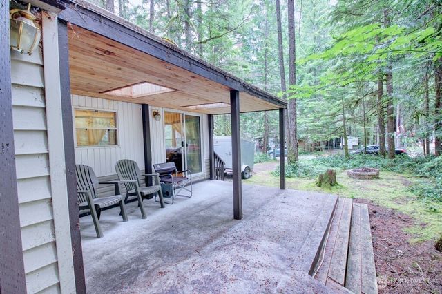 232 Schinn Canyon Drive, Deming, WA 98244