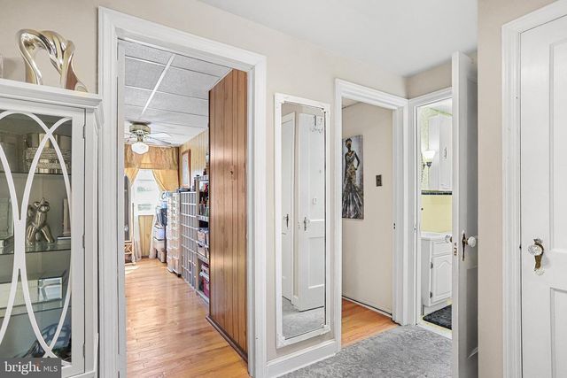 420 RIVELY AVE, Collingdale, PA 19023