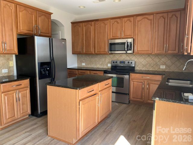 10420 Alvarado Way, Charlotte, NC 28277