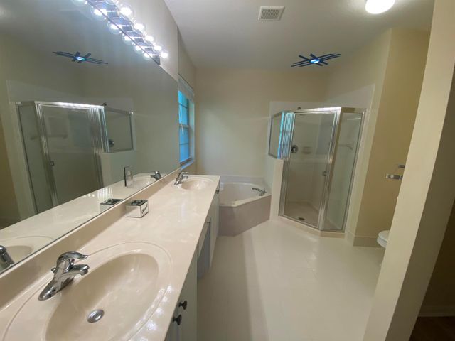 4456 Regal Court, Delray Beach, FL 33445