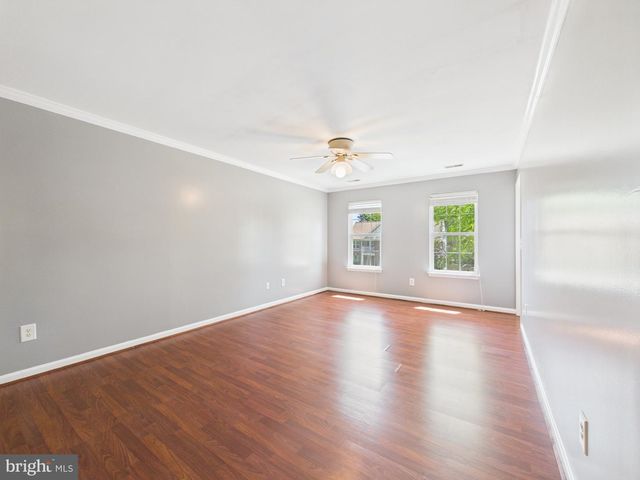 9451 WEATHERSFIELD DR, Bristow, VA 20136