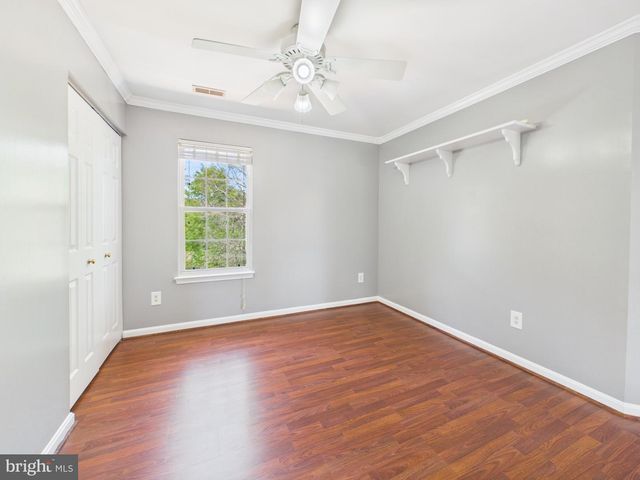 9451 WEATHERSFIELD DR, Bristow, VA 20136