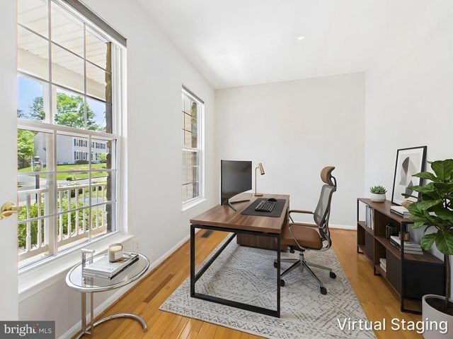 9451 WEATHERSFIELD DR, Bristow, VA 20136