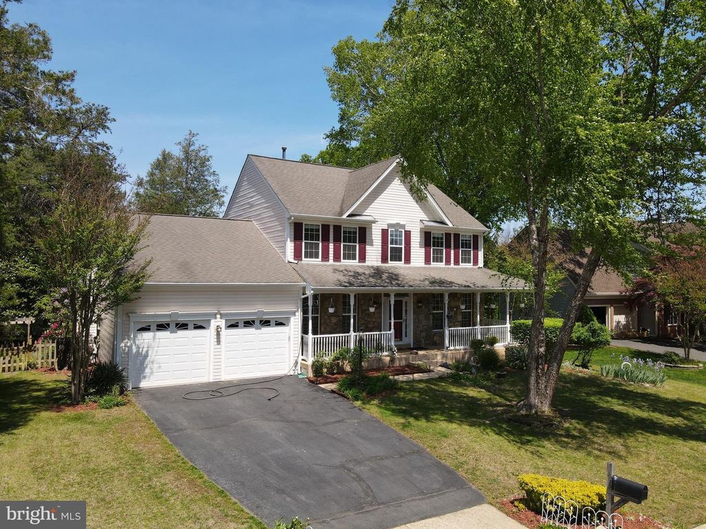 9451 WEATHERSFIELD DR, Bristow, VA 20136