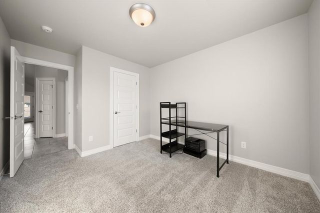 8800 Arman Drive, Yukon, OK 73099