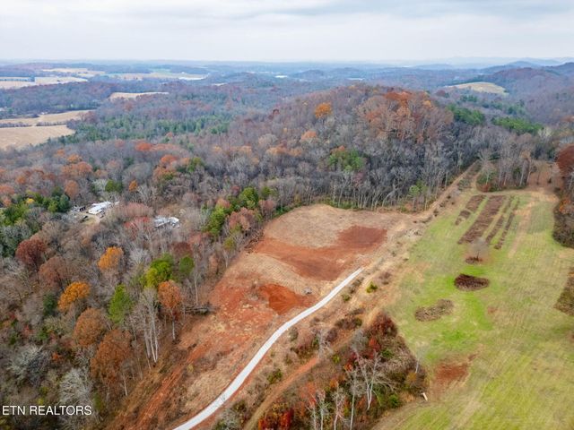 4231 Sweetwater Vonore Rd, Sweetwater, TN 37874