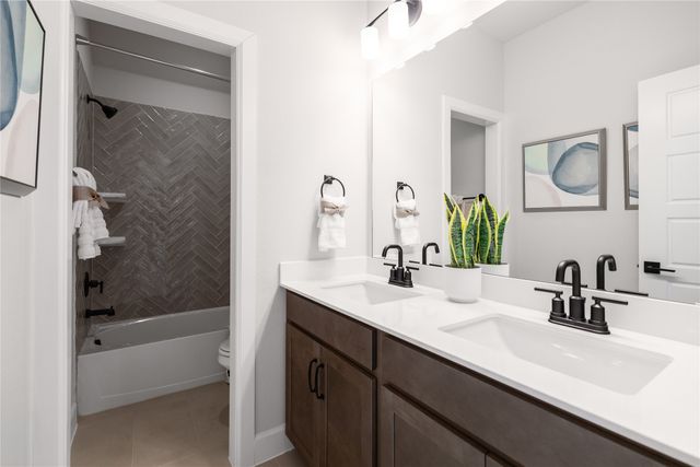 1408 Sun Garden Way, Justin, TX 76247