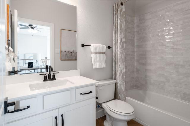 1408 Sun Garden Way, Justin, TX 76247