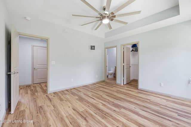 200 Evergreen Dr, Lawrenceburg, KY 40342