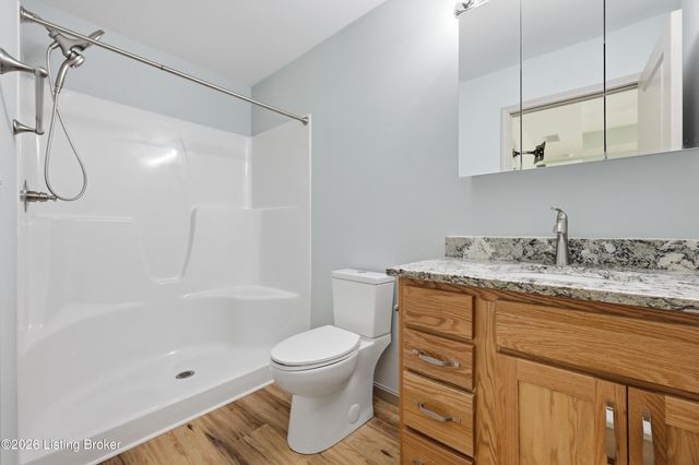 200 Evergreen Dr, Lawrenceburg, KY 40342