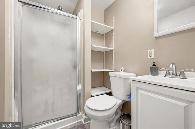 57 WHITEWOOD DR, Levittown, PA 19057