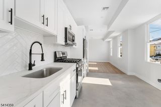 977 Sanford Ave, Irvington Twp., NJ 07111