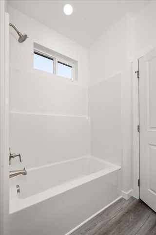 1802 E WELLESLEY Ave, Spokane, WA 99207