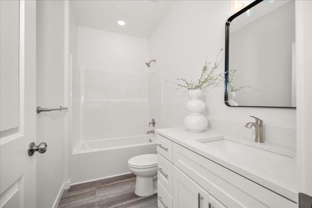 1802 E WELLESLEY Ave, Spokane, WA 99207