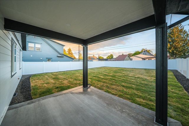 1802 E WELLESLEY Ave, Spokane, WA 99207