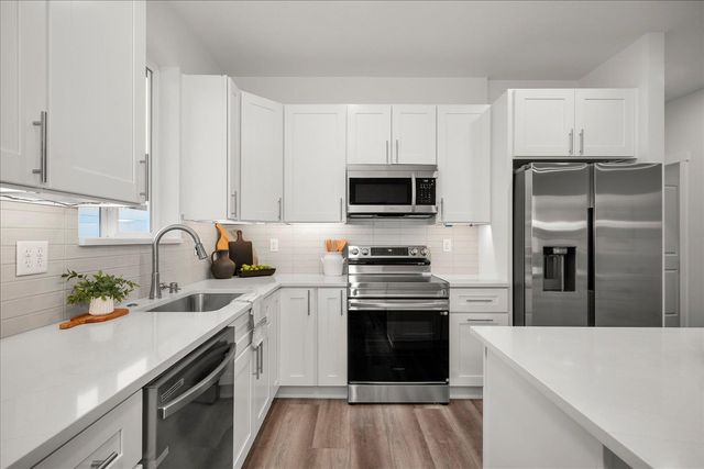 1802 E WELLESLEY Ave, Spokane, WA 99207