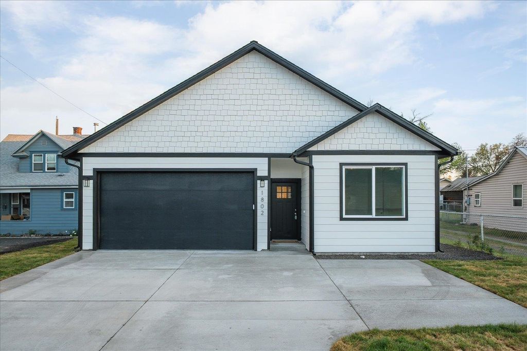 1802 E WELLESLEY Ave, Spokane, WA 99207