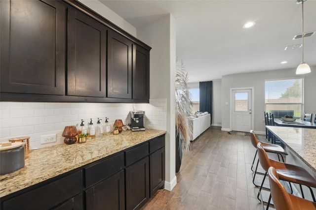 11437 Leeson Street, Fort Worth, TX 76052