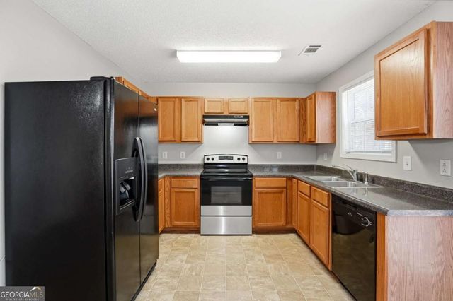 6816 Mahonia Place, Lithonia, GA 30038