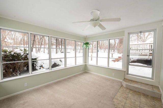 8125 Spring Valley Road, Waconia, MN 55387