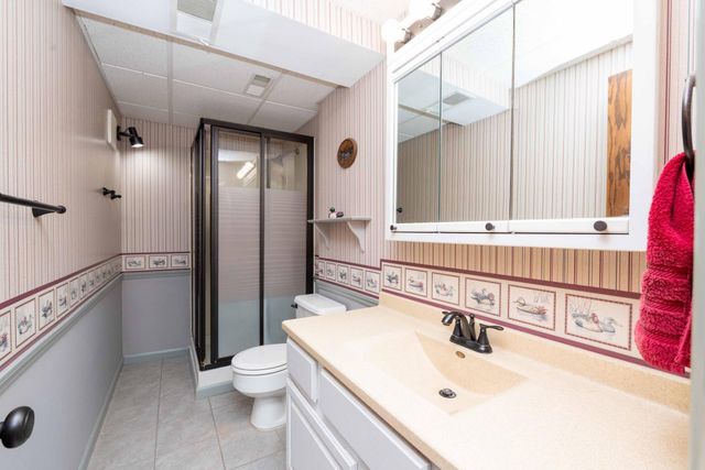 8125 Spring Valley Road, Waconia, MN 55387