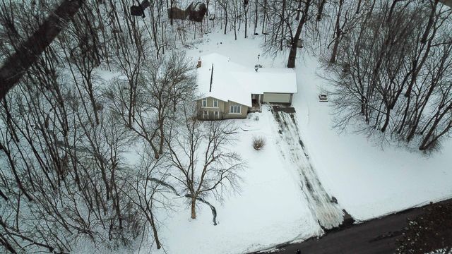 8125 Spring Valley Road, Waconia, MN 55387