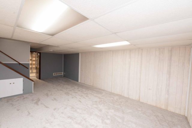 8125 Spring Valley Road, Waconia, MN 55387