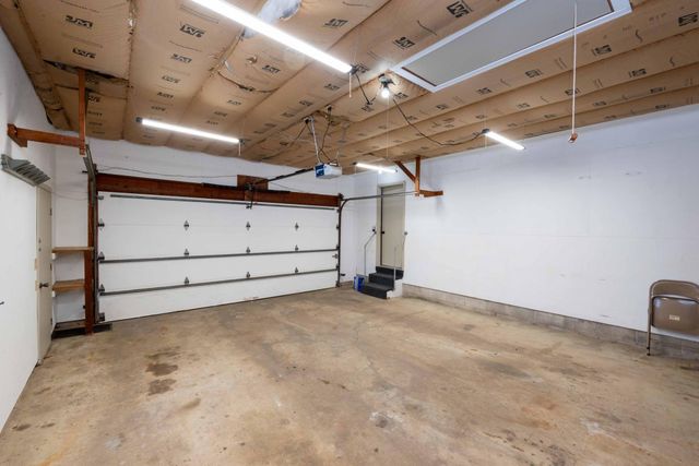 8125 Spring Valley Road, Waconia, MN 55387