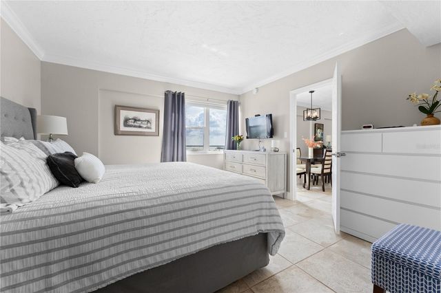 1700 BENJAMIN FRANKLIN DRIVE 10F, Sarasota, FL 34236