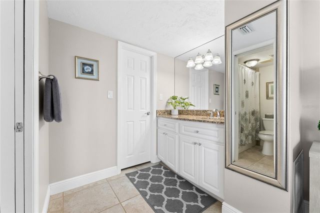 1700 BENJAMIN FRANKLIN DRIVE 10F, Sarasota, FL 34236