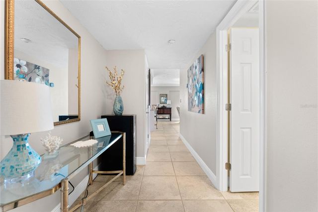 1700 BENJAMIN FRANKLIN DRIVE 10F, Sarasota, FL 34236