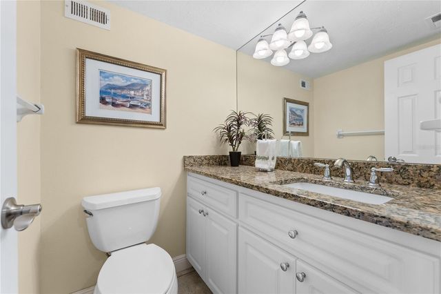 1700 BENJAMIN FRANKLIN DRIVE 10F, Sarasota, FL 34236