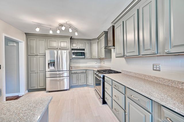 256 Clover Ridge Avenue, Fort Thomas, KY 41075